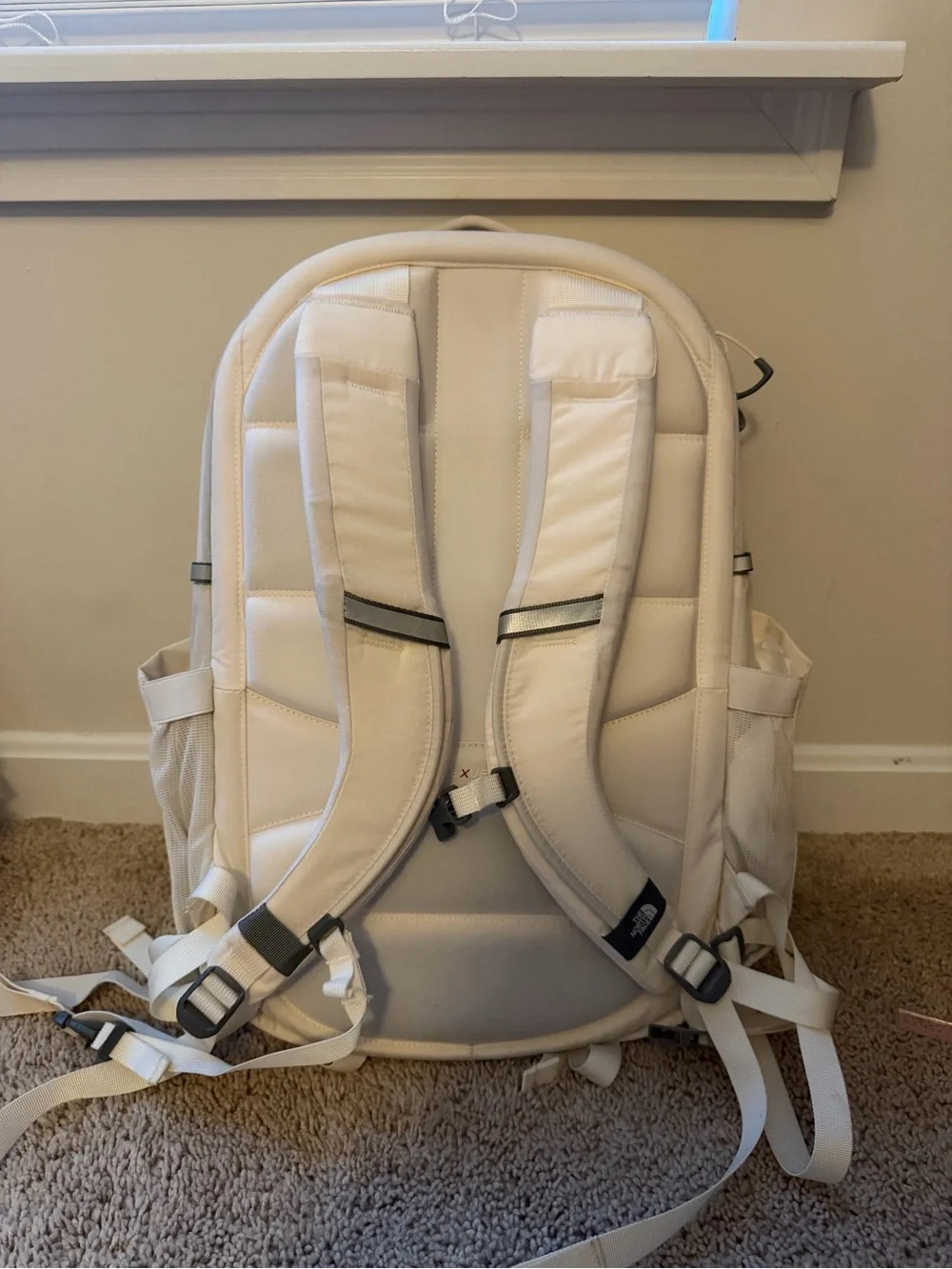 The North Face Surge Lux Backpack in Cream with Rose Gold(good as new 90%)